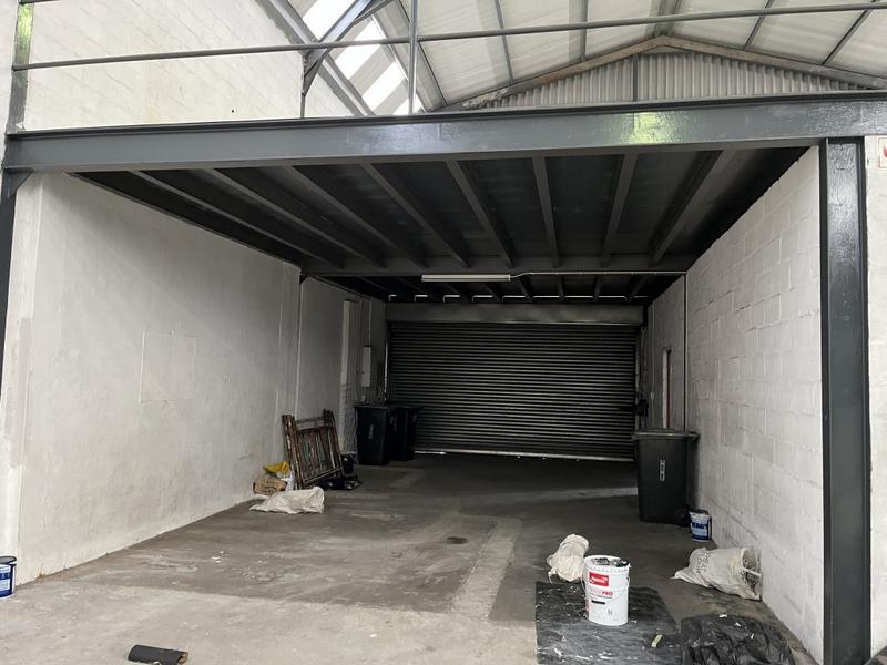 To Let commercial Property for Rent in Maitland Western Cape